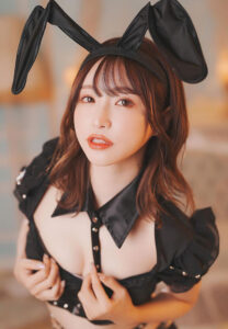 Moe Amatsuka rabbit