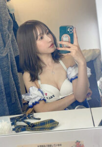 Moe Amatsuka selfie