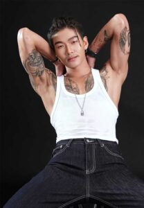 เม้ก อภิสิทธิ์ goodly