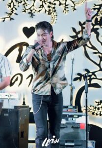 เม้ก อภิสิทธิ์ lovely