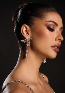 แอนโทเนีย โพซิ้ว makeup