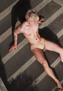 คูมเคเค look