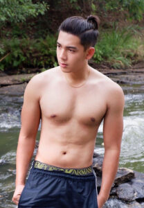 บอมเบย์ ภัคภูวินทร์ natural