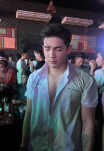 บอมเบย์ ภัคภูวินทร์ student