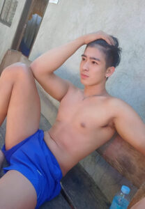 เจ เก้านิ้ว