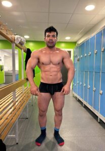 ก้อง ก้องหล้า