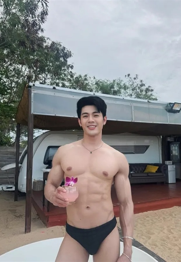 แพลงตอน ตวันชัช